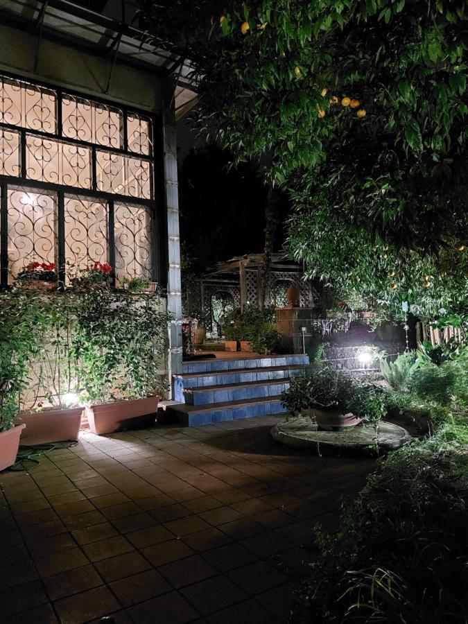 Dimora Storica "Le Stanze Di Dioniso" Villa Napoli Eksteriør bilde
