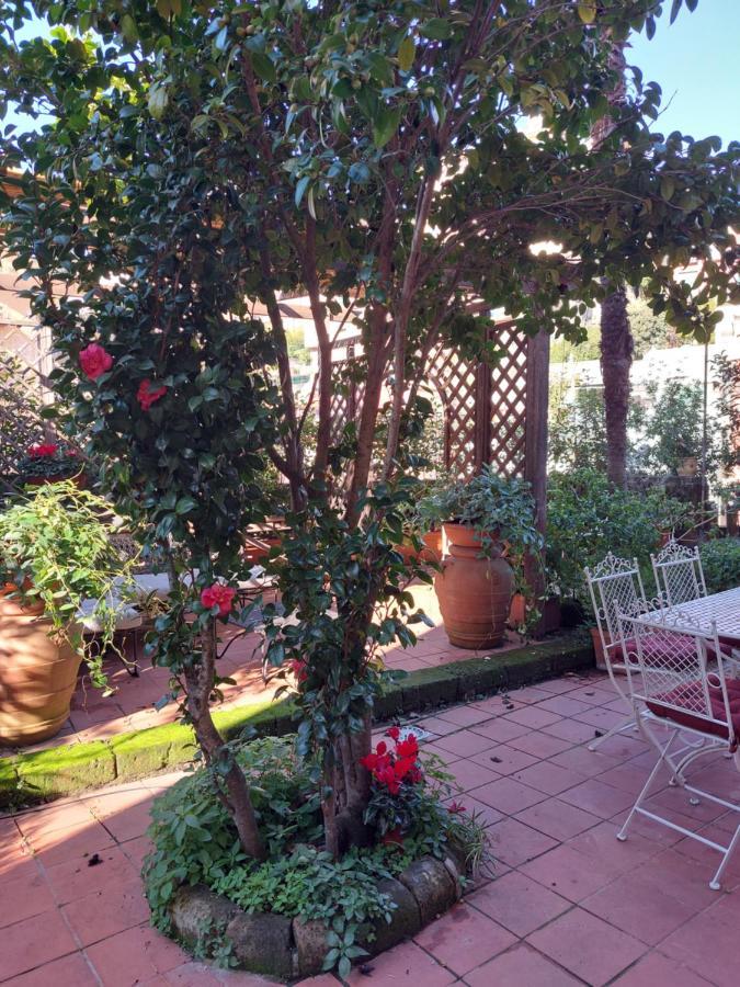 Dimora Storica "Le Stanze Di Dioniso" Villa Napoli Eksteriør bilde